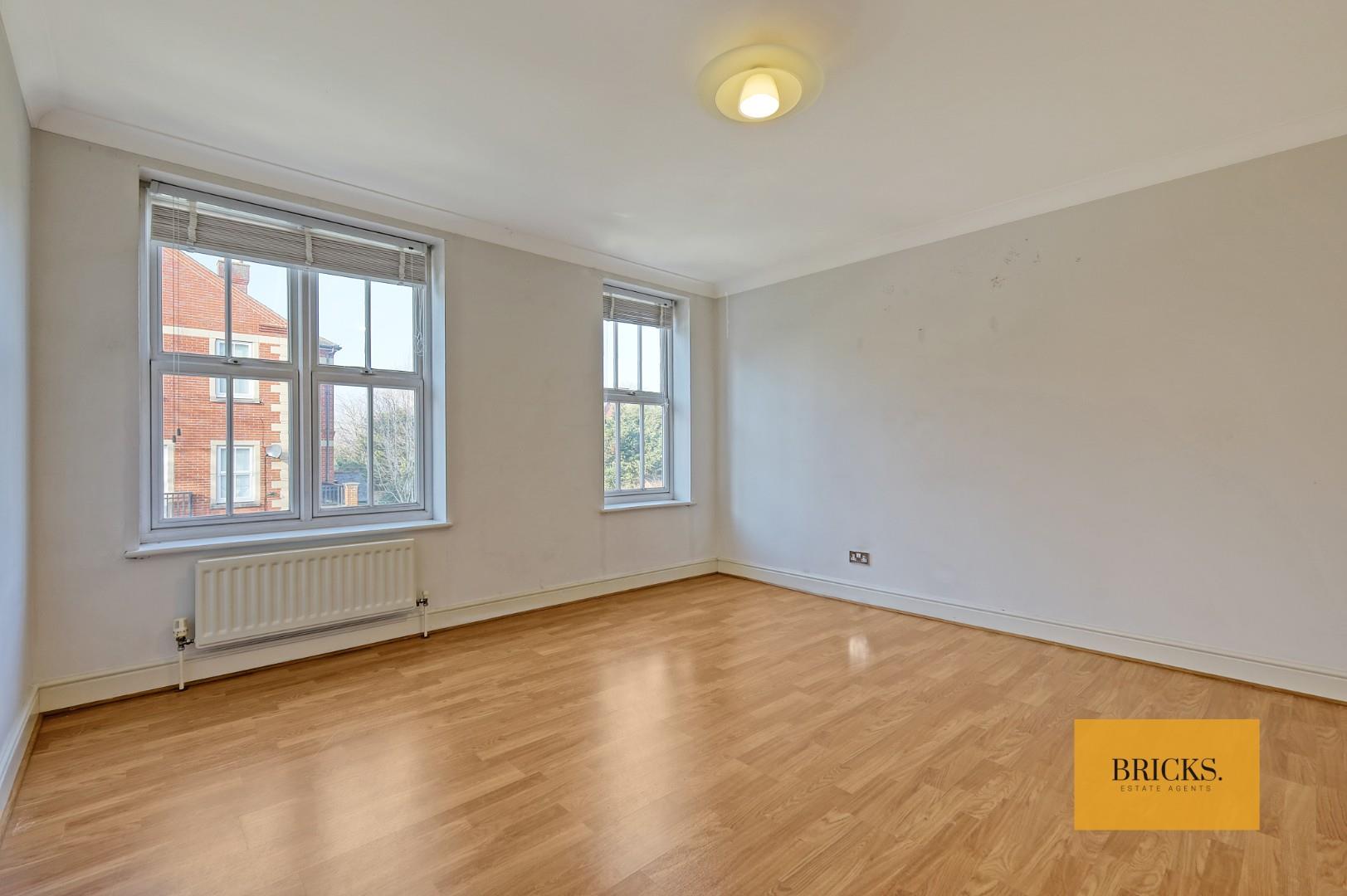 gzmuswPTjUS4Q5xzML-Y3g